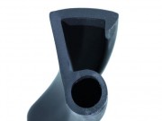 Уплотнитель нижний для беспороговых дверей Gasket 3350 (15948 EPDM) Fermod